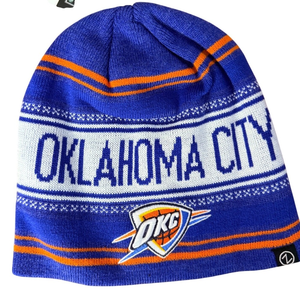 Zephyr NBA Oklahoma City Thunder Beanie Blue Orange White Knit Hat New With Tags